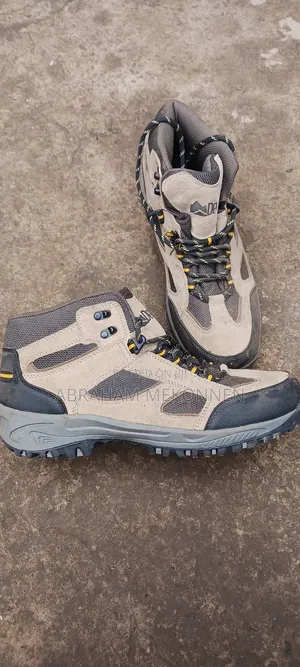 Denali Naturetex 70 Hiking Boots