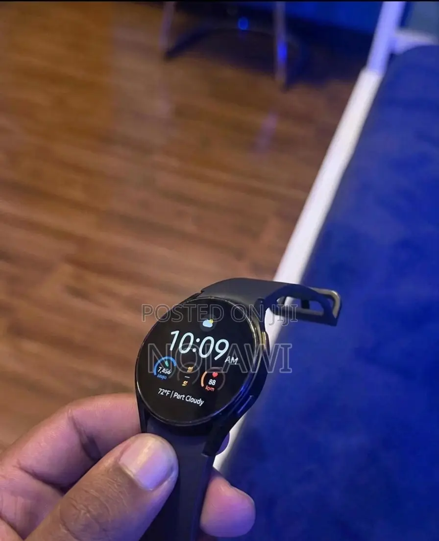 Samsung Galaxy Watch 4