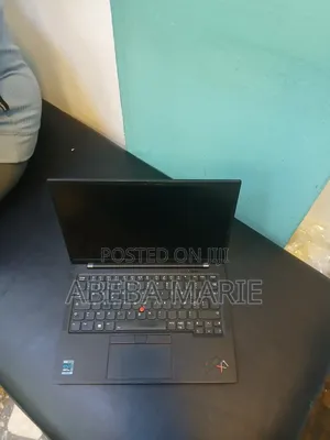 New Laptop Lenovo ThinkPad T14 16GB Intel Core i7 SSD 512GB
