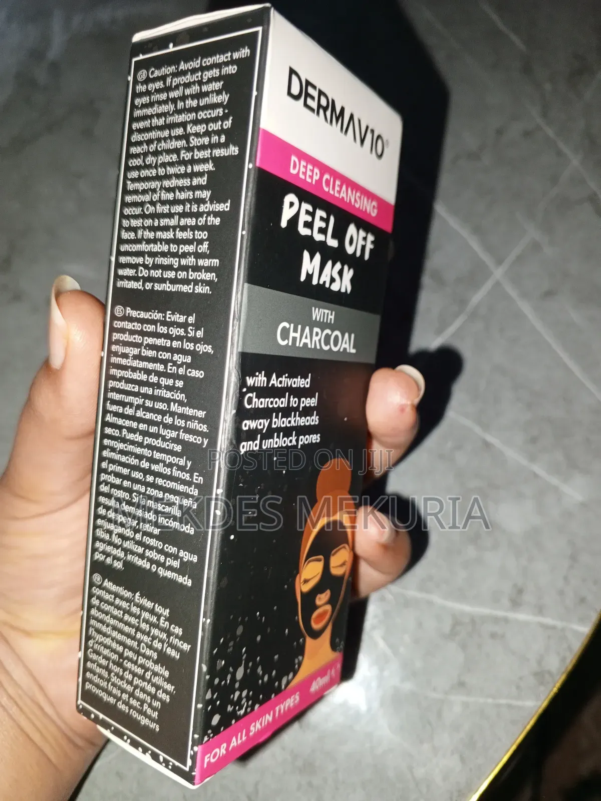 Derma V10 - Peel of Mask - With Charcoal