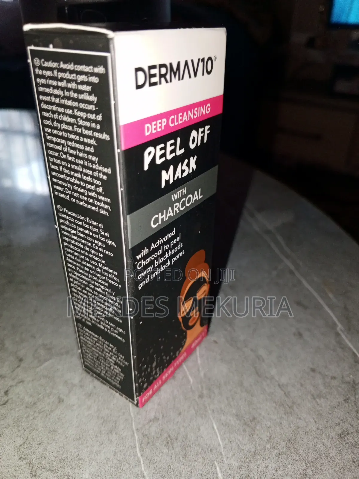 Derma V10 - Peel of Mask - With Charcoal