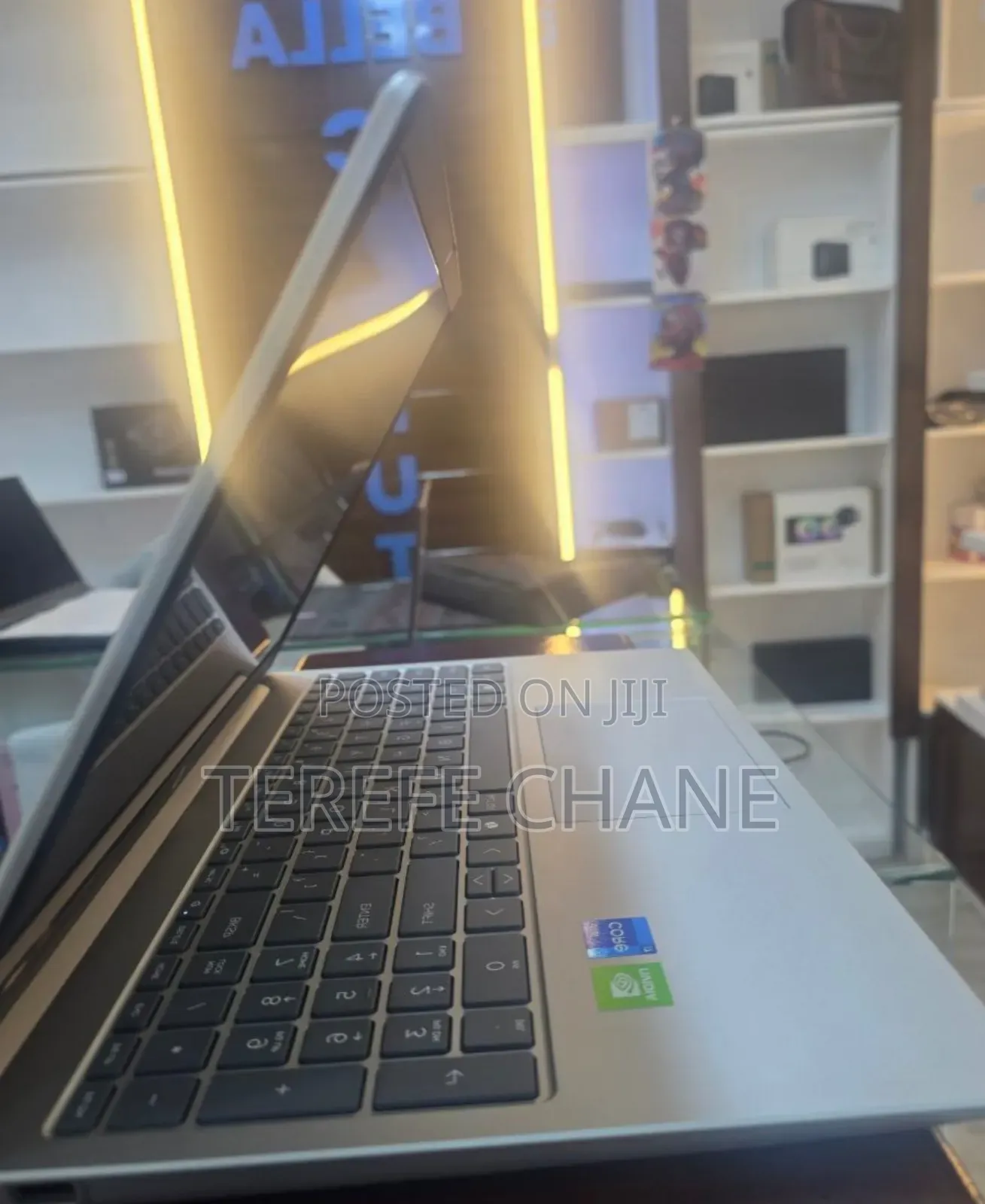 New Laptop HP Stream Notebook 8GB Intel Core i7 SSD 512GB