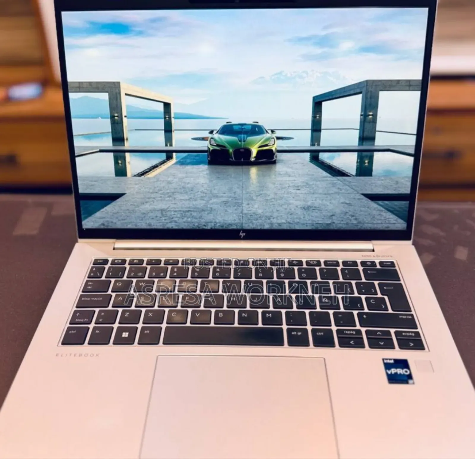 New Laptop HP 16GB Intel Core i7 SSD 512GB