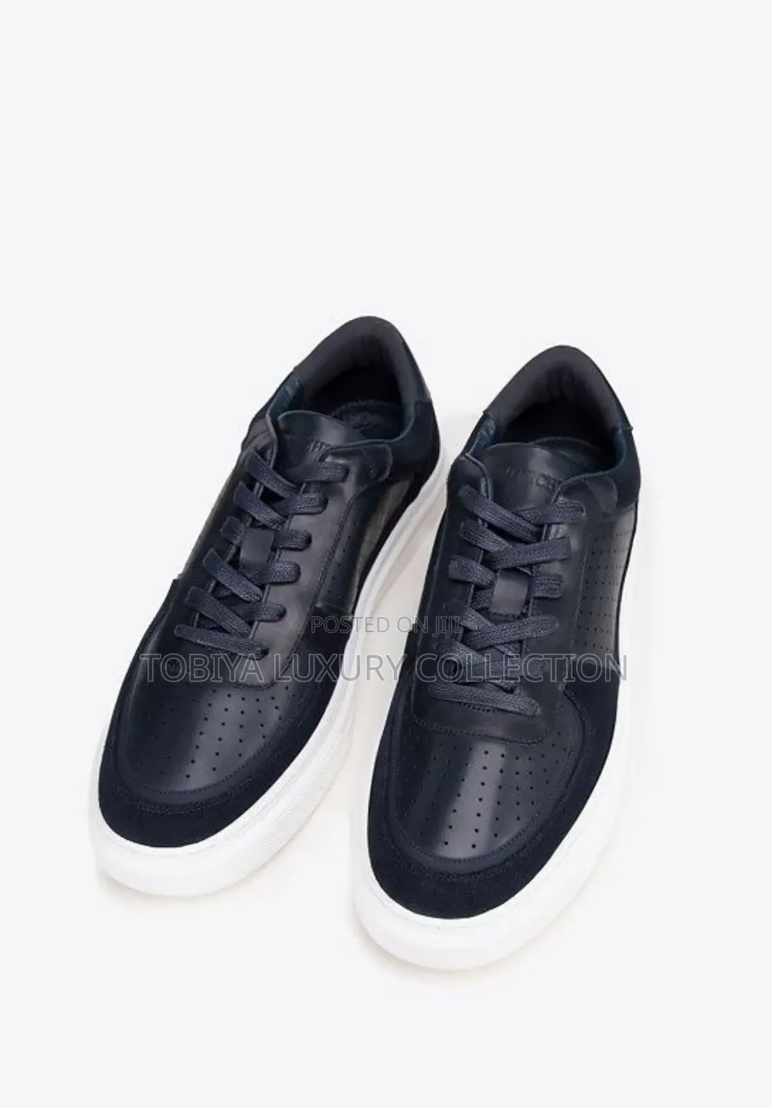Wittchen Men's Leather Sneakers With Perforated Details