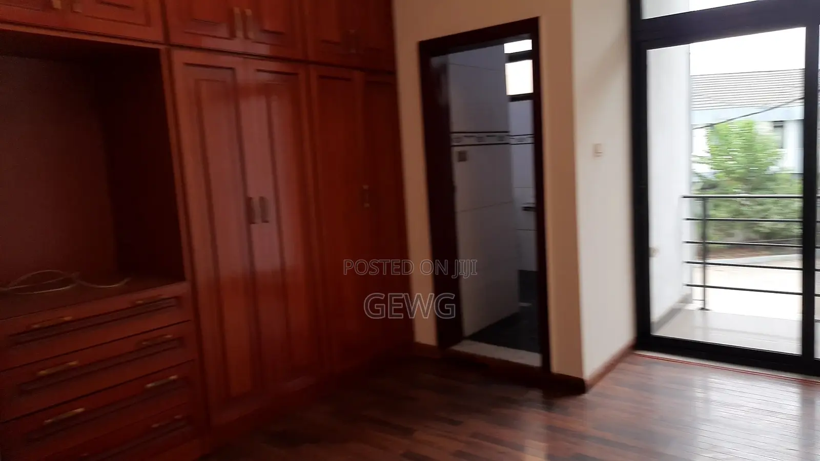 3bdrm Apartment in Private, Bole for rent