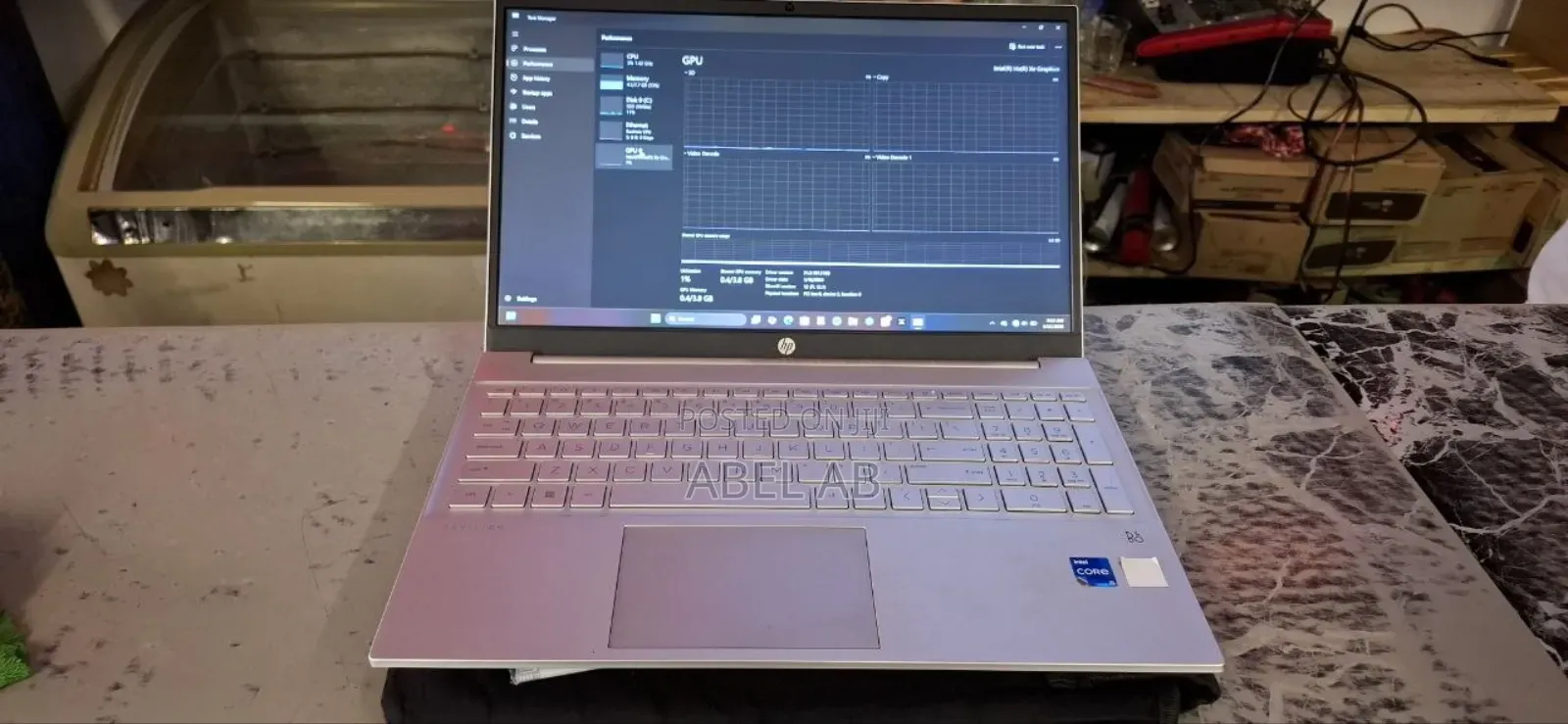 New Laptop HP Pavilion 15 8GB Intel Core i5 SSD 512GB