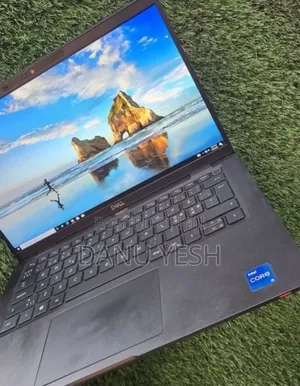 New Laptop Dell Latitude 7420 16GB Intel Core i5 SSD 256GB
