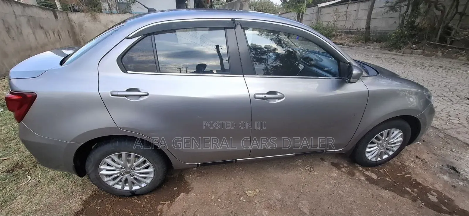 Suzuki Dzire 2022 Silver