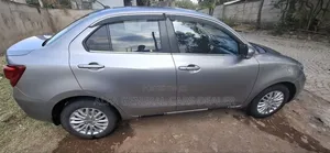 Suzuki Dzire 2022 Silver