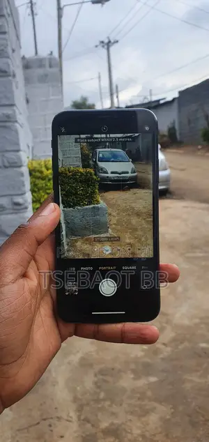 Apple iPhone X 64 GB Black
