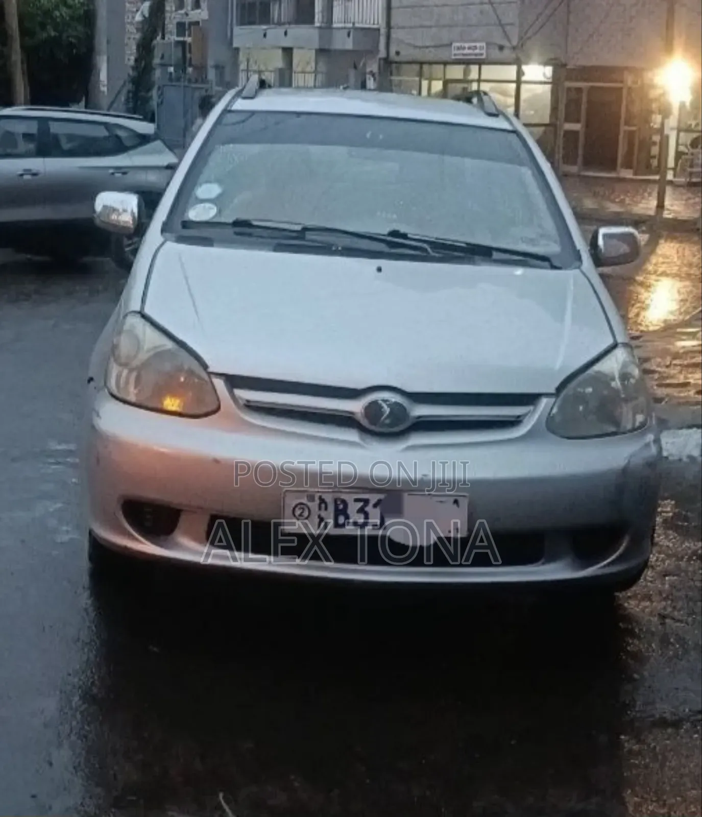 Toyota Platz 2005 Silver