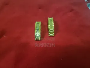 Bracelet Set Clean And Stylish