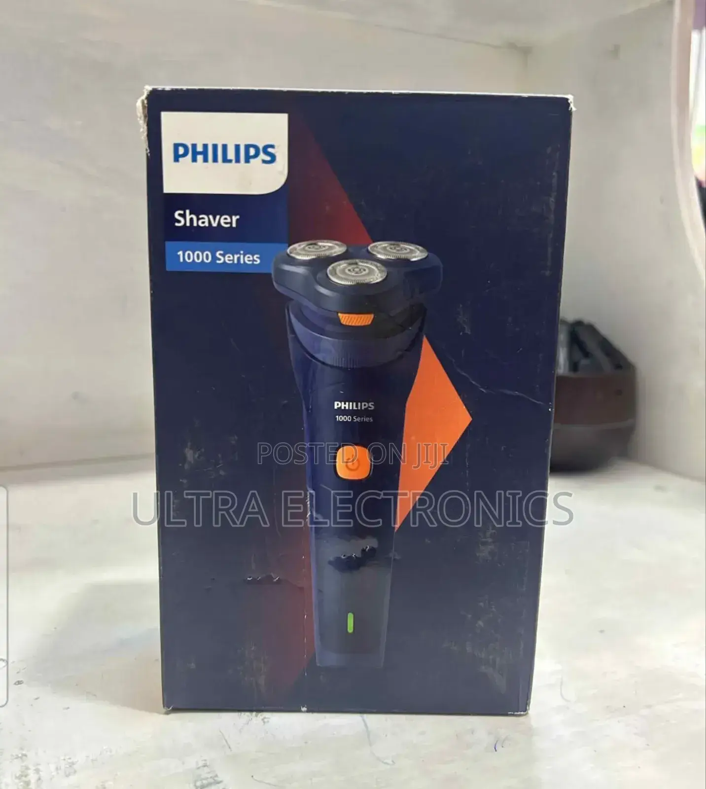 Philips Norelco Shaver Series 1000, a Rotary Shaver for Everyday