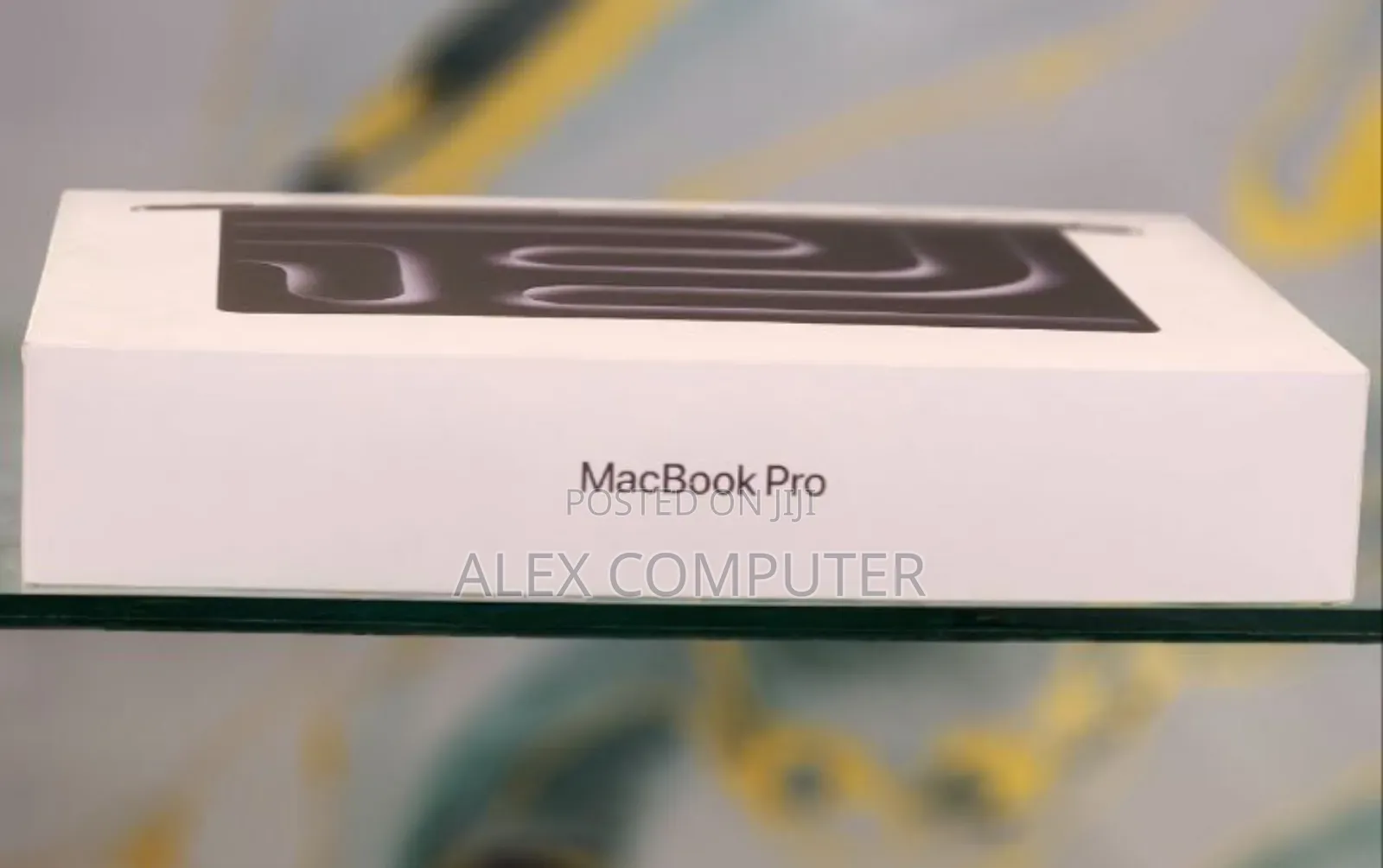 New Laptop Apple Macbook Pro 2025 M5 14-inch 16GB Apple M5 SSD 1T