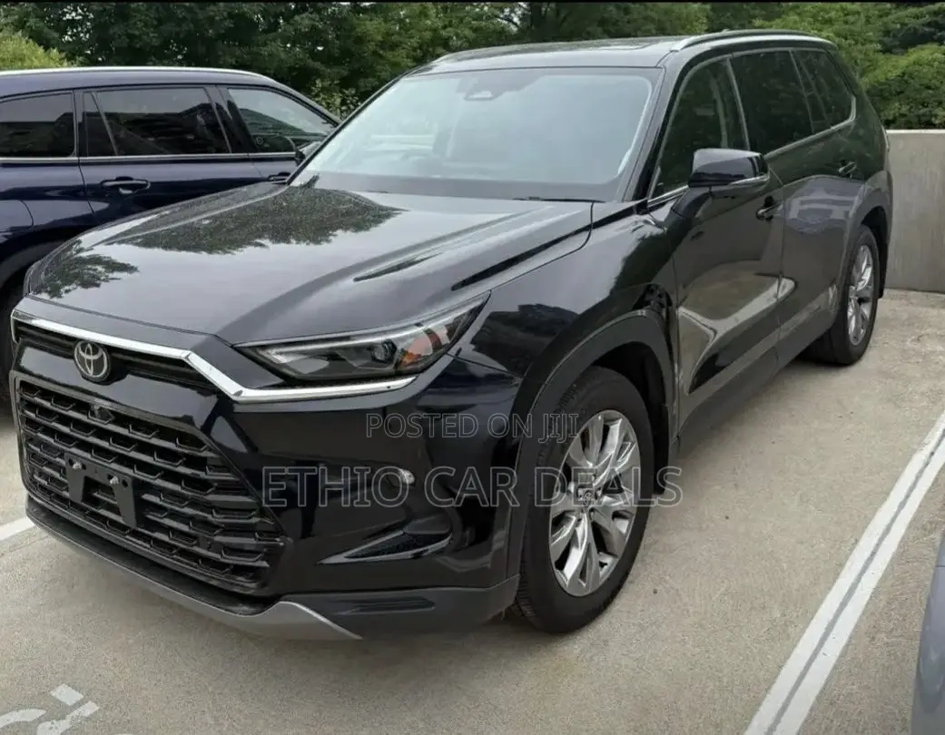 New Toyota Grand Highlander Hybrid MAX Platinum AWD 2025 Black