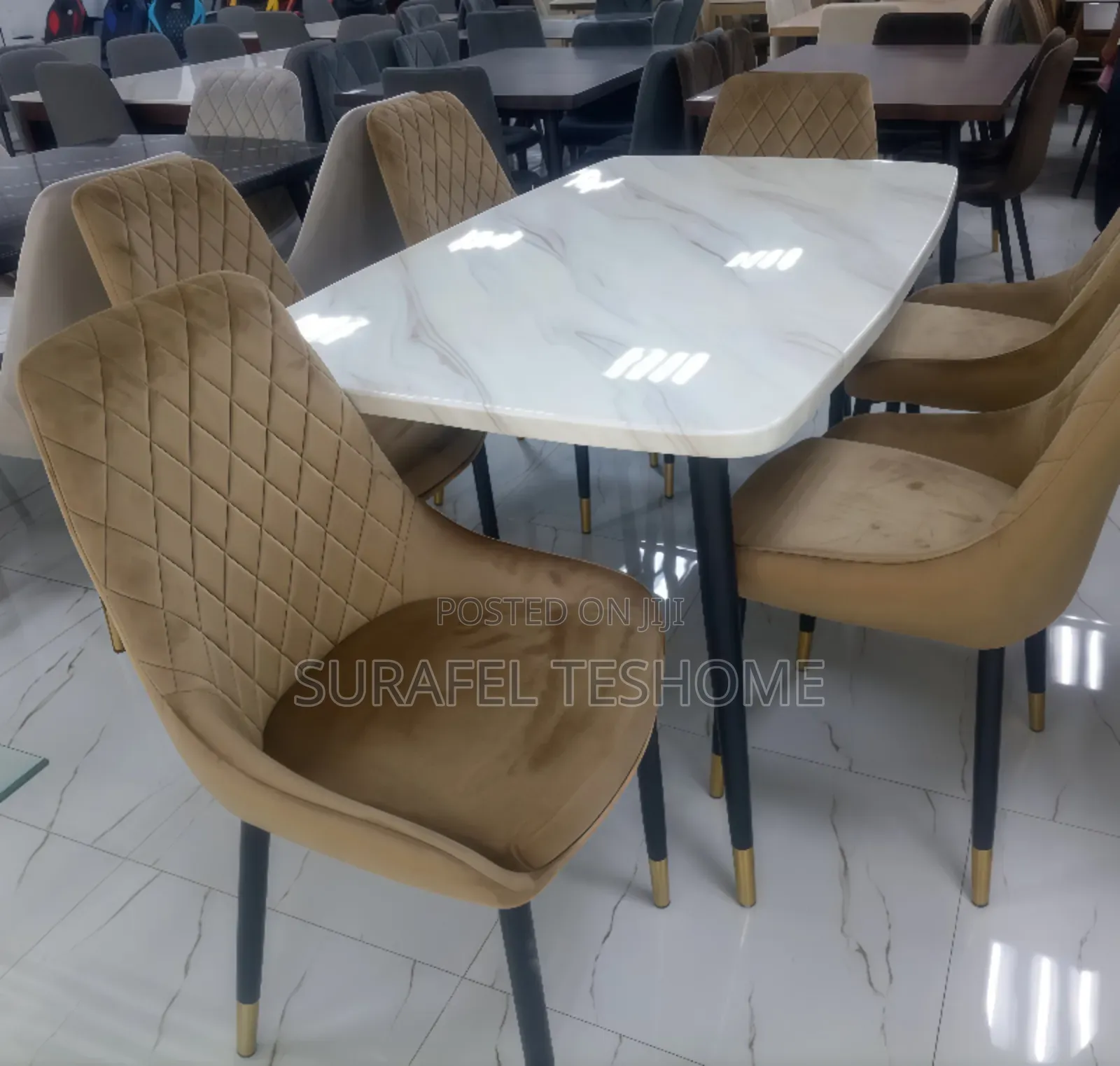 ግሮም ዳይኒንግ ቴብሎች | Dining Tables | የኢፖክሲ ጠረጴዛዎች