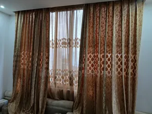 Curtain Golden