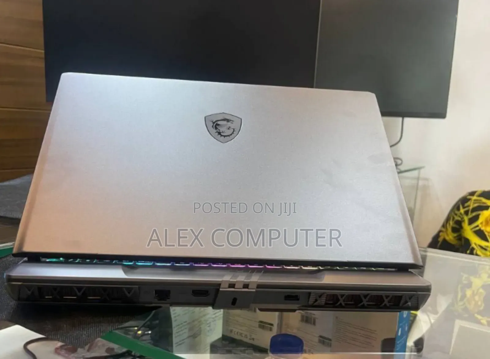 New Laptop MSI 16GB Intel Core Ultra 7 SSD 1T