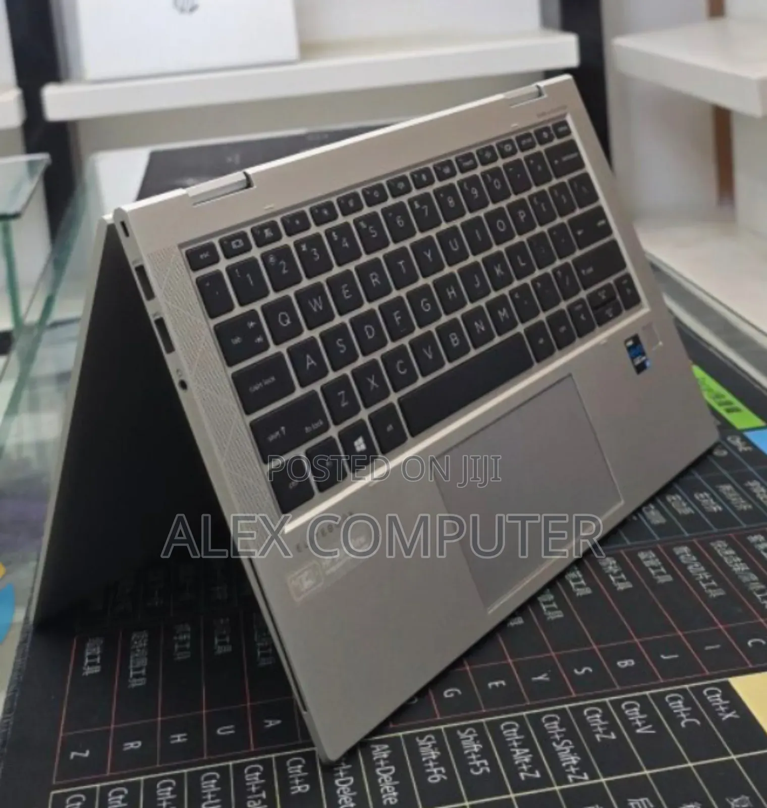 New Laptop HP EliteBook x360 1030 G8 16GB Intel Core i7 SSD 512GB