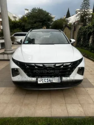 Hyundai Tucson 2021 White