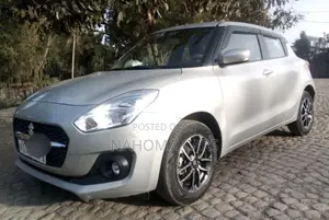 Suzuki Swift 2022 Silver