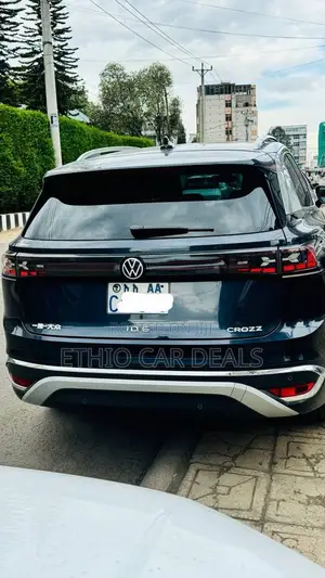 Volkswagen ID.6 2022 Blue