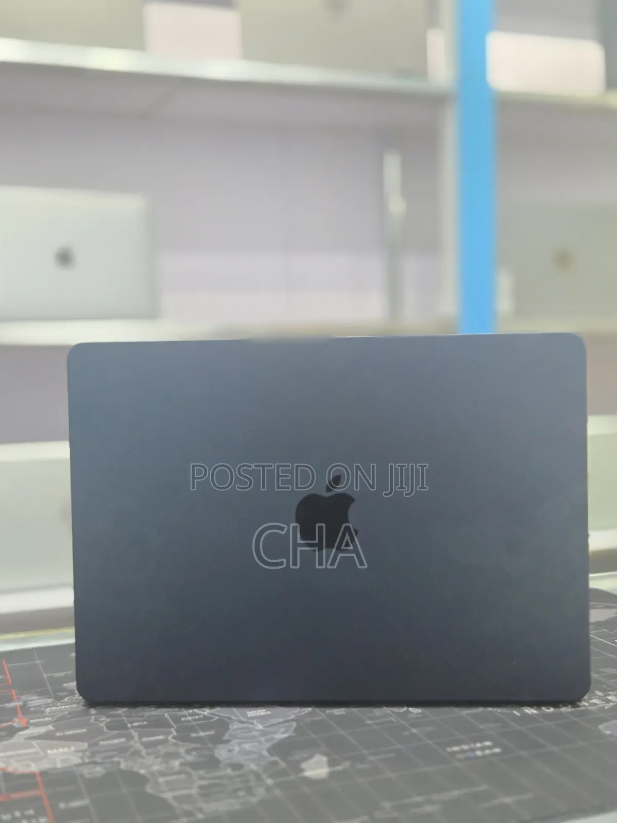 New Laptop Apple MacBook Air 2025 M4 13-inch 16GB Apple M4 SSD 256GB