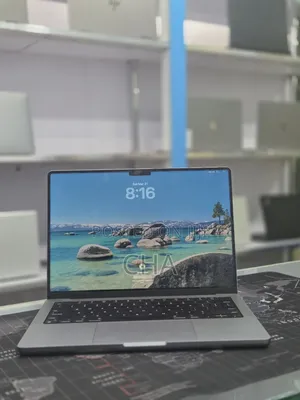 New Laptop Apple MacBook Pro M1 16GB Apple M1 Pro SSD 512GB