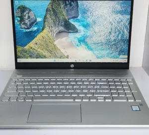 New Laptop HP Pavilion 15 12GB Intel Core i5 SSD 256GB