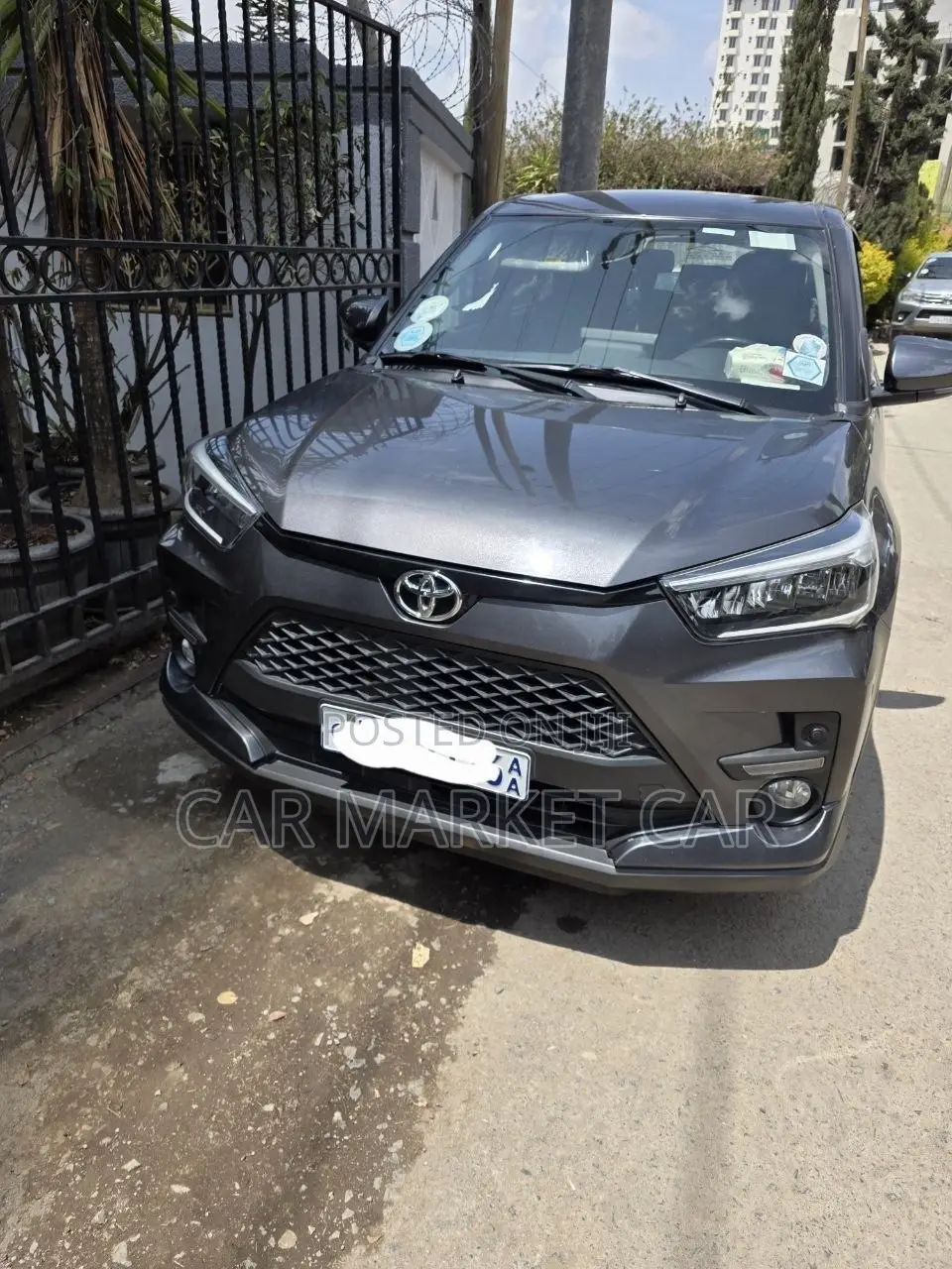 Toyota Raize 1.0 AWD 2023 Gray