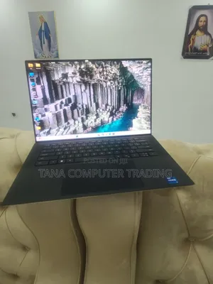 New Laptop Dell XPS 15 16GB Intel Core i7 SSD 512GB
