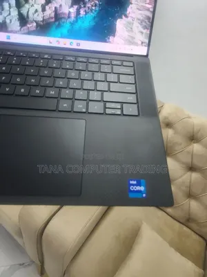 New Laptop Dell XPS 15 16GB Intel Core i7 SSD 512GB