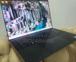 New Laptop Dell XPS 15 16GB Intel Core i7 SSD 512GB