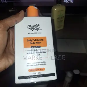 Chemist at Play Exfoliating Body Wash