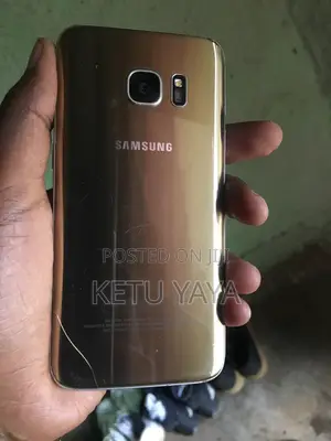 Samsung Galaxy S7 32 GB Gold