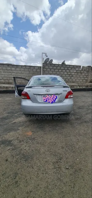 Toyota Yaris Sedan Automatic 2007 Silver