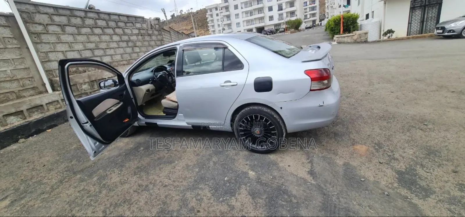 Toyota Yaris Sedan Automatic 2007 Silver