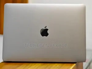 New Laptop Apple MacBook Air 2020 M1 8GB Apple M1 Pro SSD 256GB