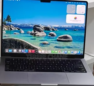 New Laptop Apple MacBook Pro 2023 M3 14-inch 8GB Apple M3 Pro SSD 512GB