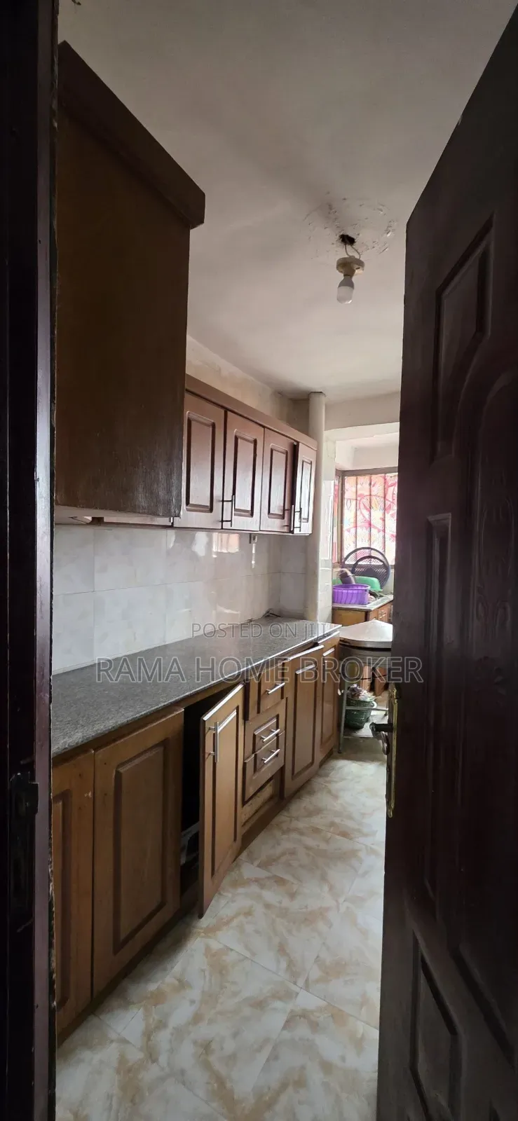Furnished 3bdrm Condo in ቦሌ አራብሳ ኮንዶሚኒየም, Yeka for sale