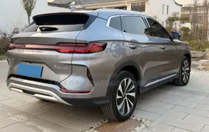 BYD Song Plus DM-i 2025 Gray