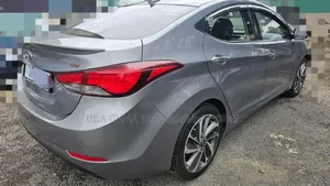 Hyundai Avante 2015 Silver