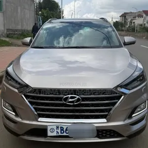 Hyundai Tucson 2020 Gold
