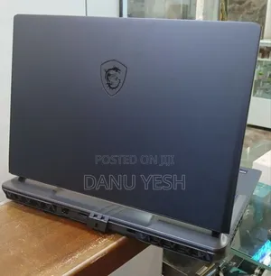 New Laptop MSI Vector 16 HX AI A2XWIG 16GB Intel Core Ultra 7 SSD 1T