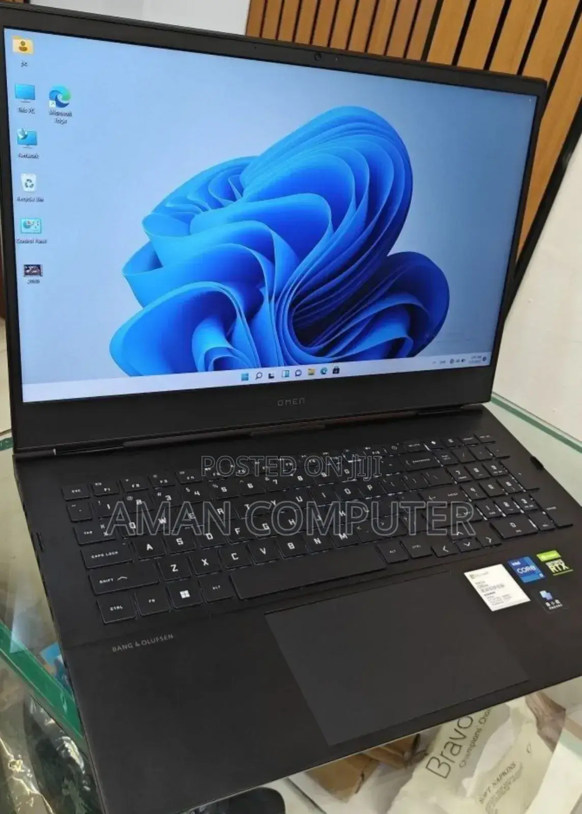 New Laptop HP Omen 15 16GB Intel Core i7 SSD 512GB