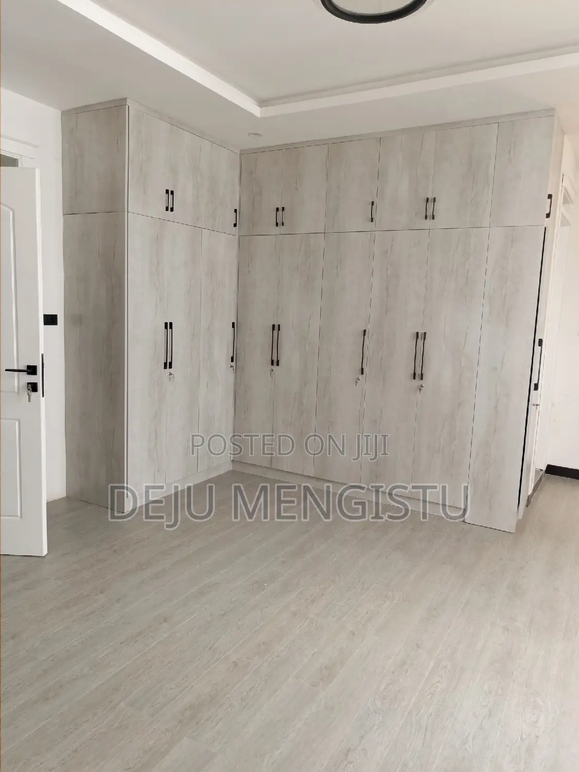 3bdrm Apartment in Ayat Zone, Bole for sale