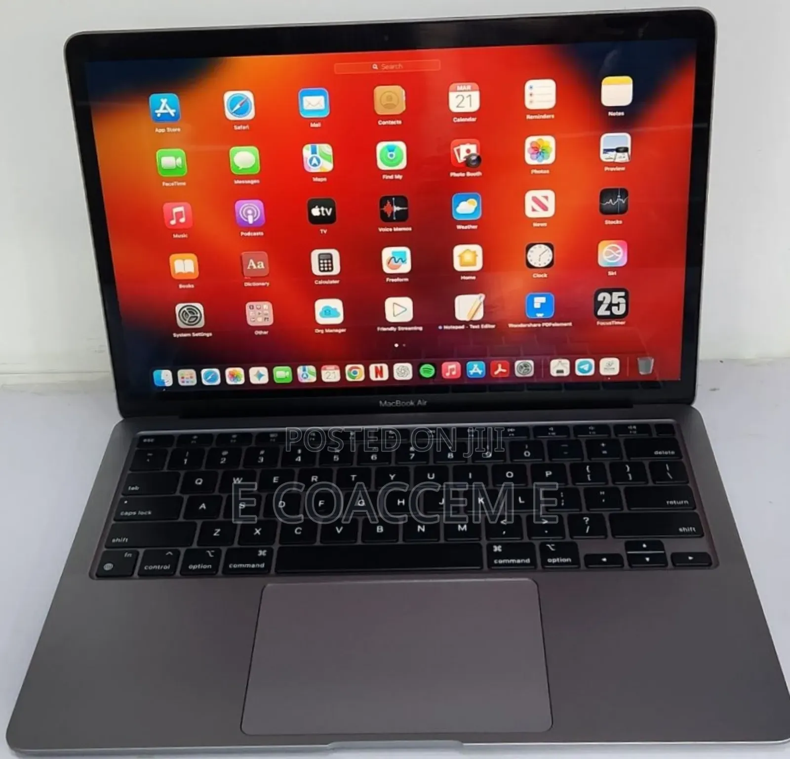 Laptop Apple MacBook 8GB Apple M1 SSD 256GB