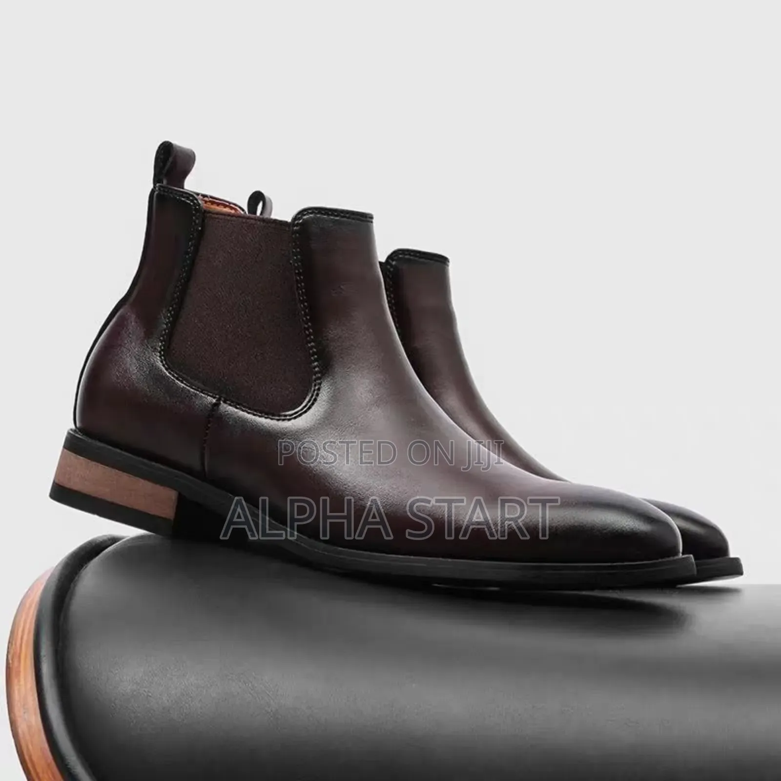 New Arrival አዲስ የገቡ Stock Chealse Glu Boots Made in Vietnam