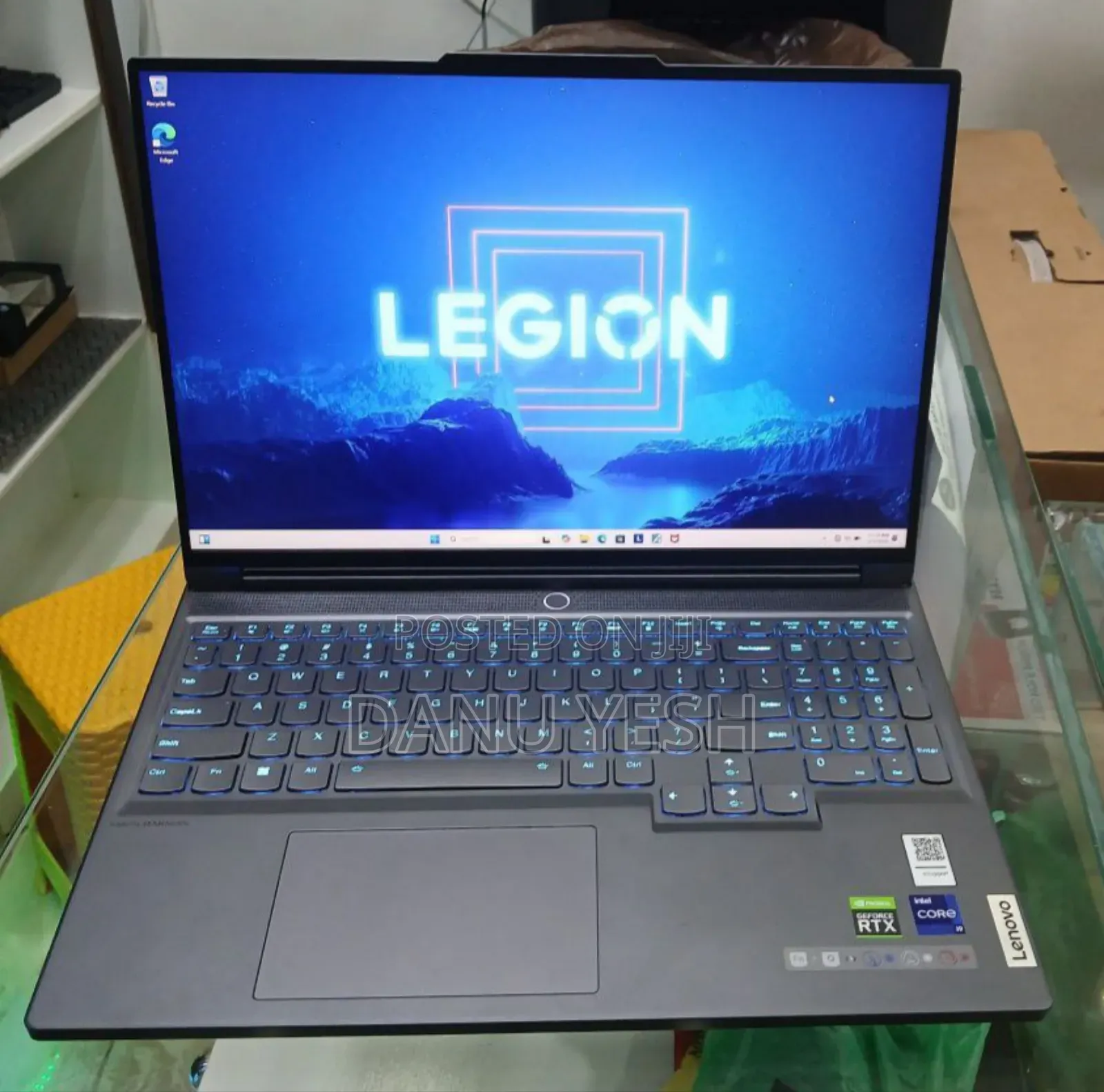 New Laptop Lenovo Legion 7 16GB Intel Core i9 SSD 1T