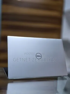 New Laptop Dell XPS 15 (9530) 16GB Intel Core i7 SSD 1T